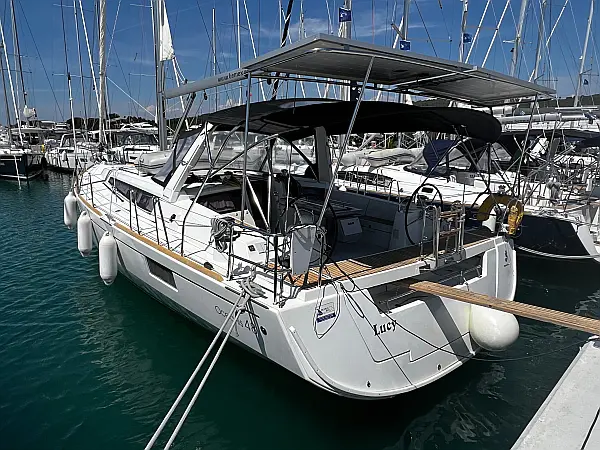 Oceanis 48
