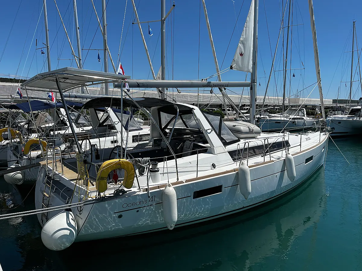 Oceanis 41